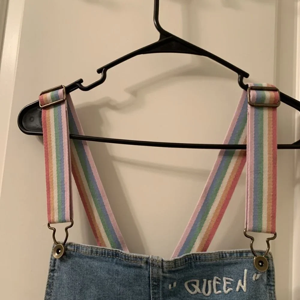 Take Pride Rainbow QUEEN Blue Denim Bib Short Overalls Rainbow Straps Size Large - Picture 2 of 7